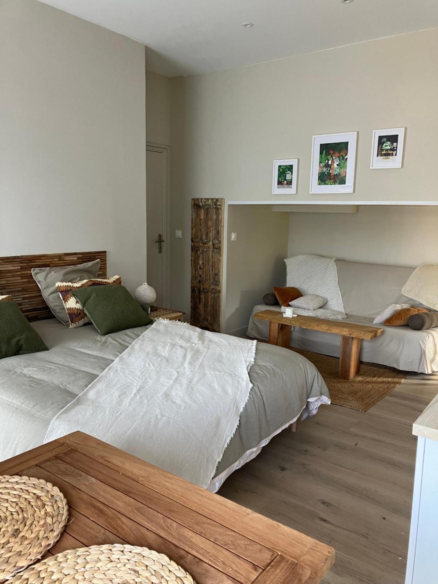 La Canopee Lecelles Exterior photo